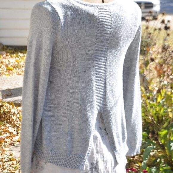 2/$12 Apt 9 Gray Sweater BUNDLE ONLY - Picture 5 of 7